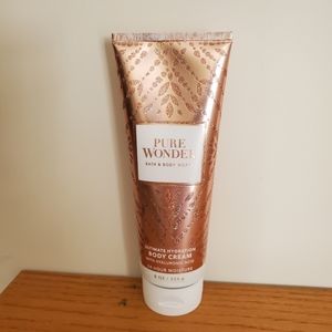 Body Works Pure Wonder Body Cream 8 oz